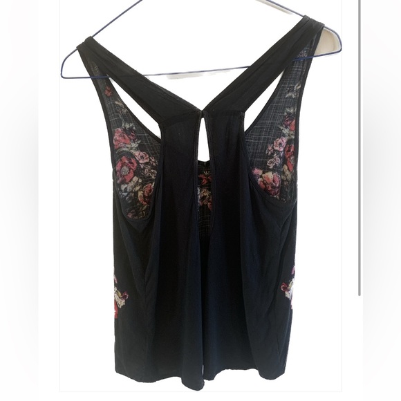 Urban Outfitters tank top - Picture 2 of 3